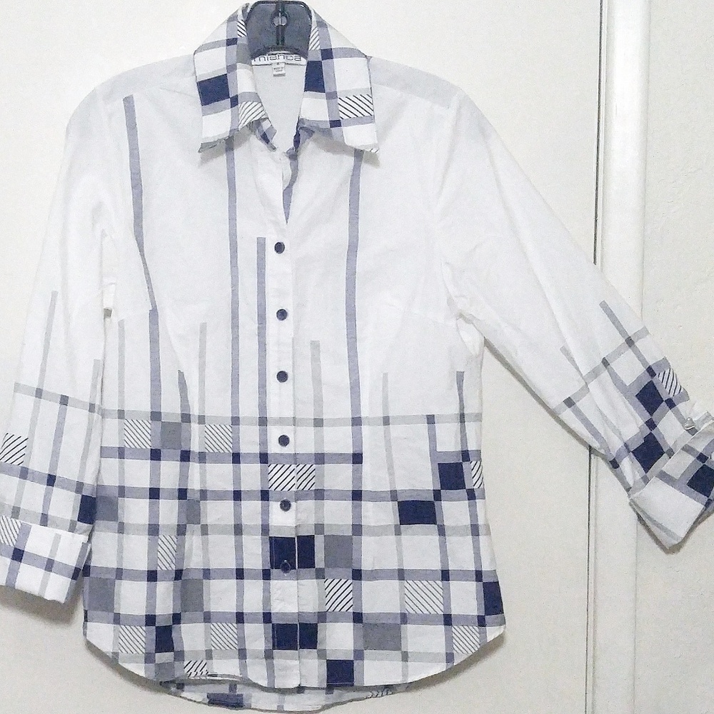 Mishca Blouse